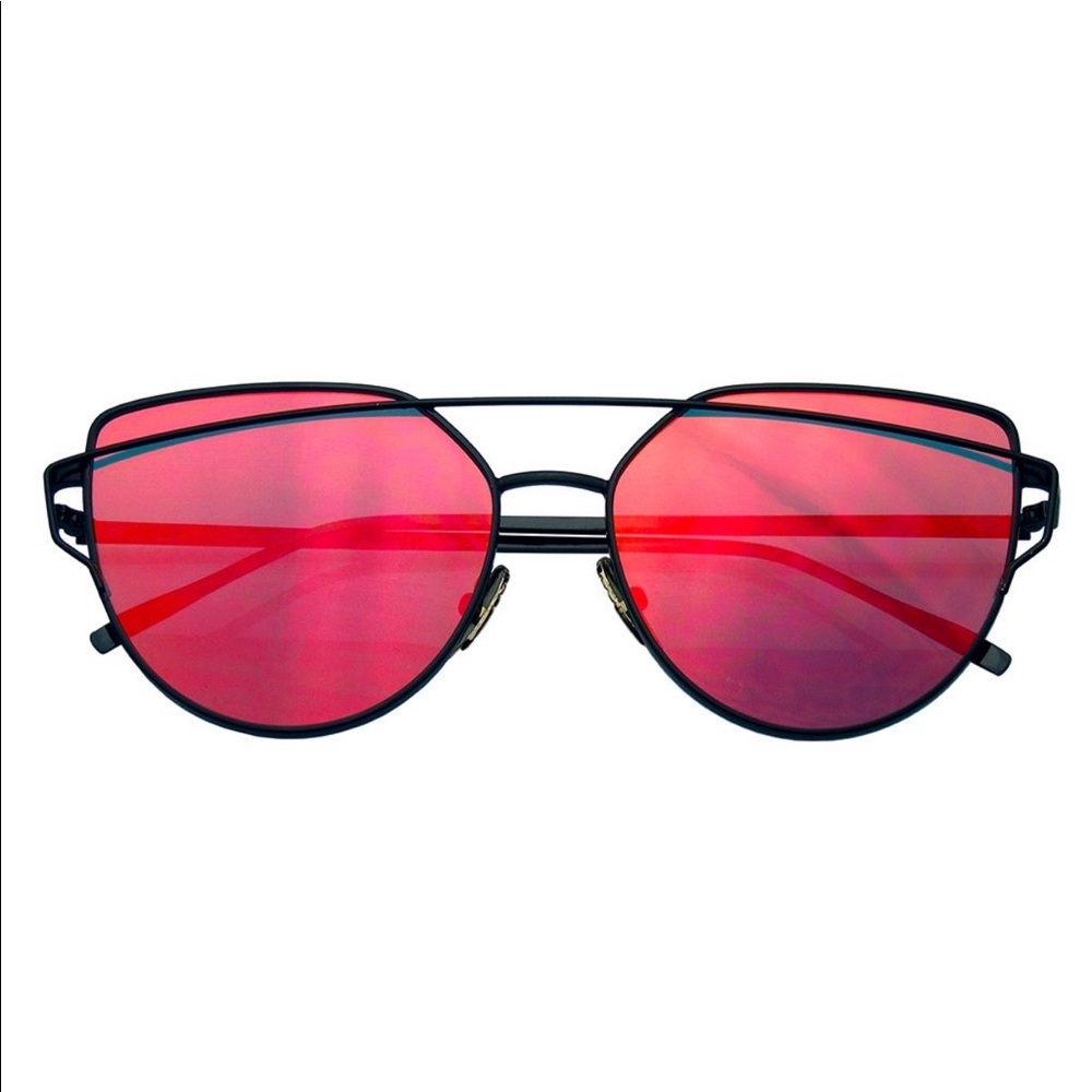 ✨LAST ONE ✨Cat Eye Mirrored flat lenses sunglasses - Picture 9 of 10